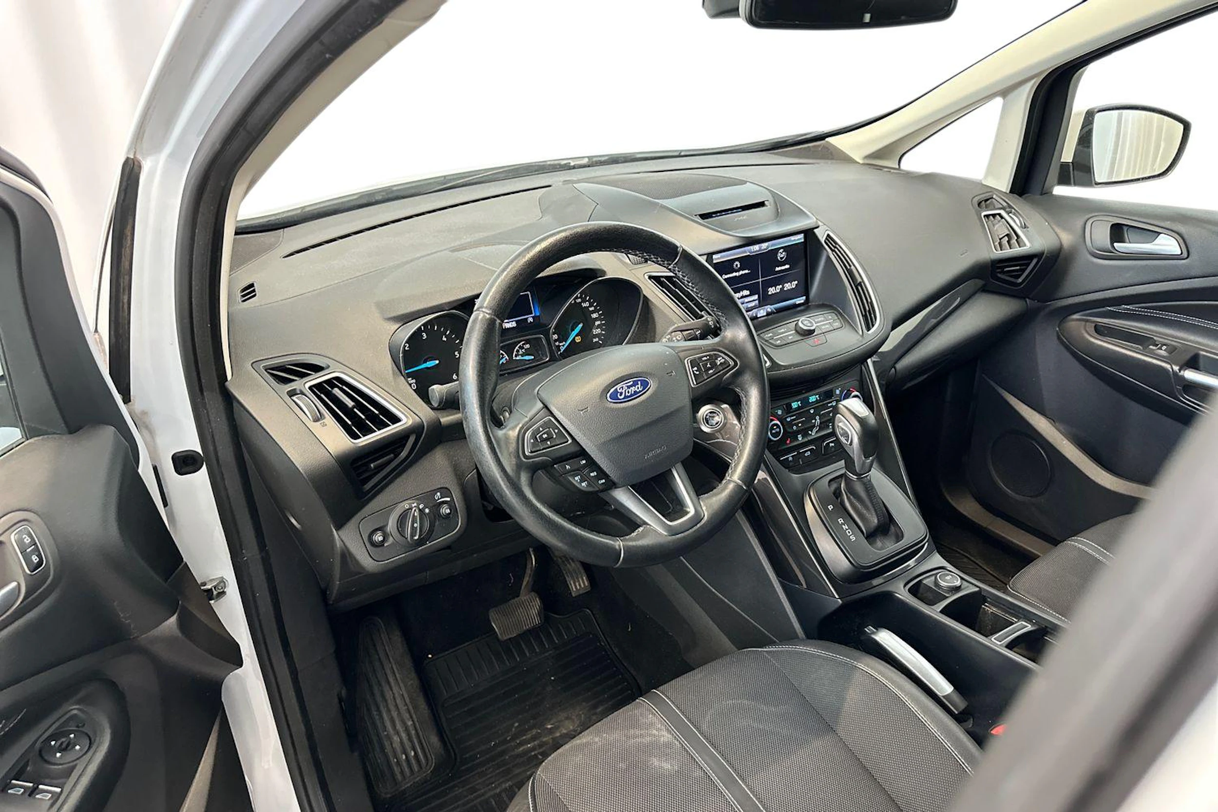 valkoinen Ford Grand C-Max 2016 kuva 8.
