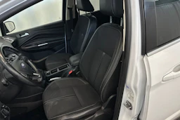 valkoinen Ford Grand C-Max 2016 kuva 16.
