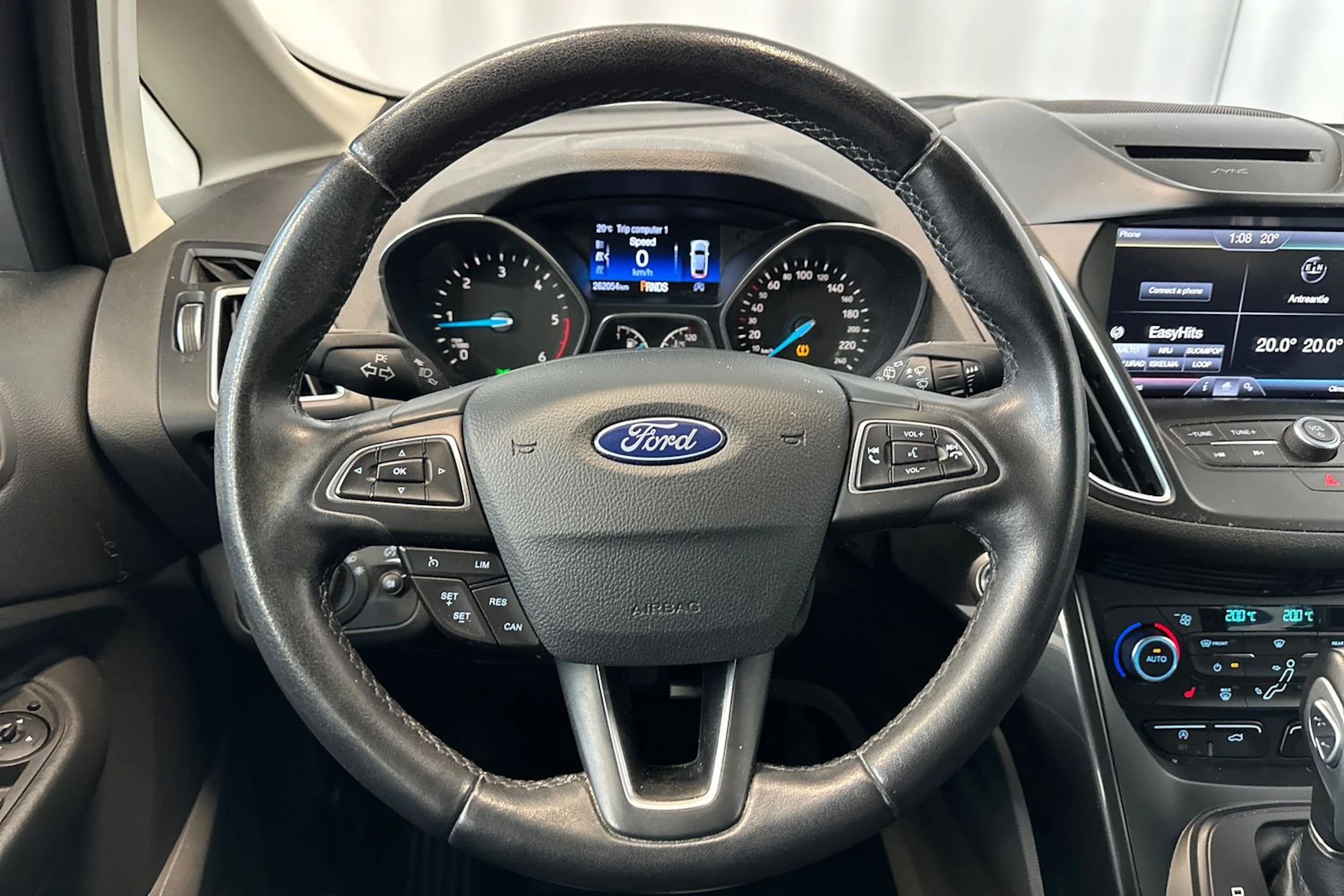 valkoinen Ford Grand C-Max 2016 kuva 19.