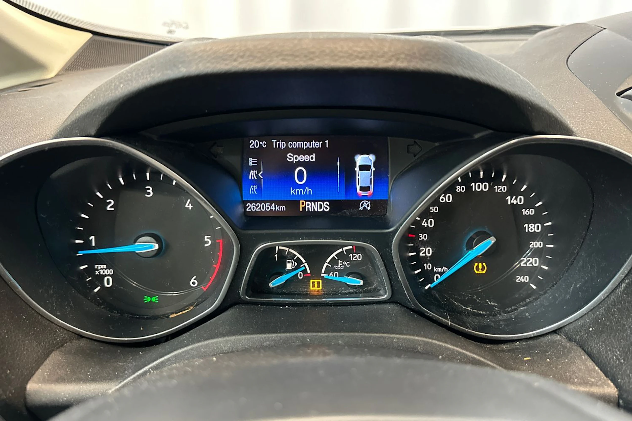 valkoinen Ford Grand C-Max 2016 kuva 22.