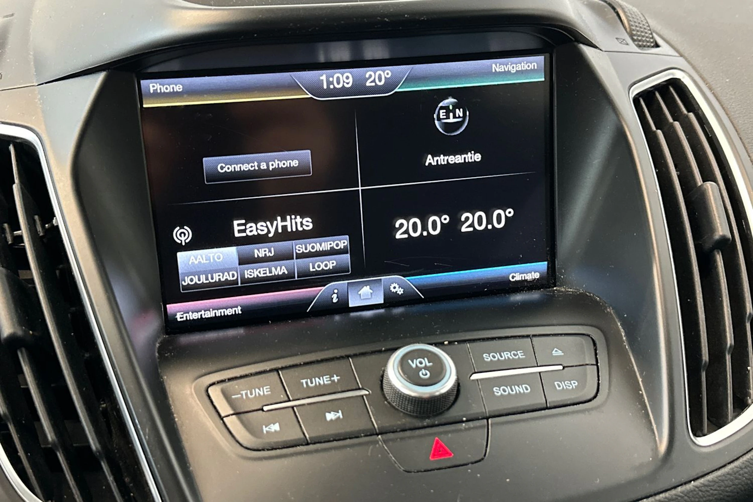 valkoinen Ford Grand C-Max 2016 kuva 23.