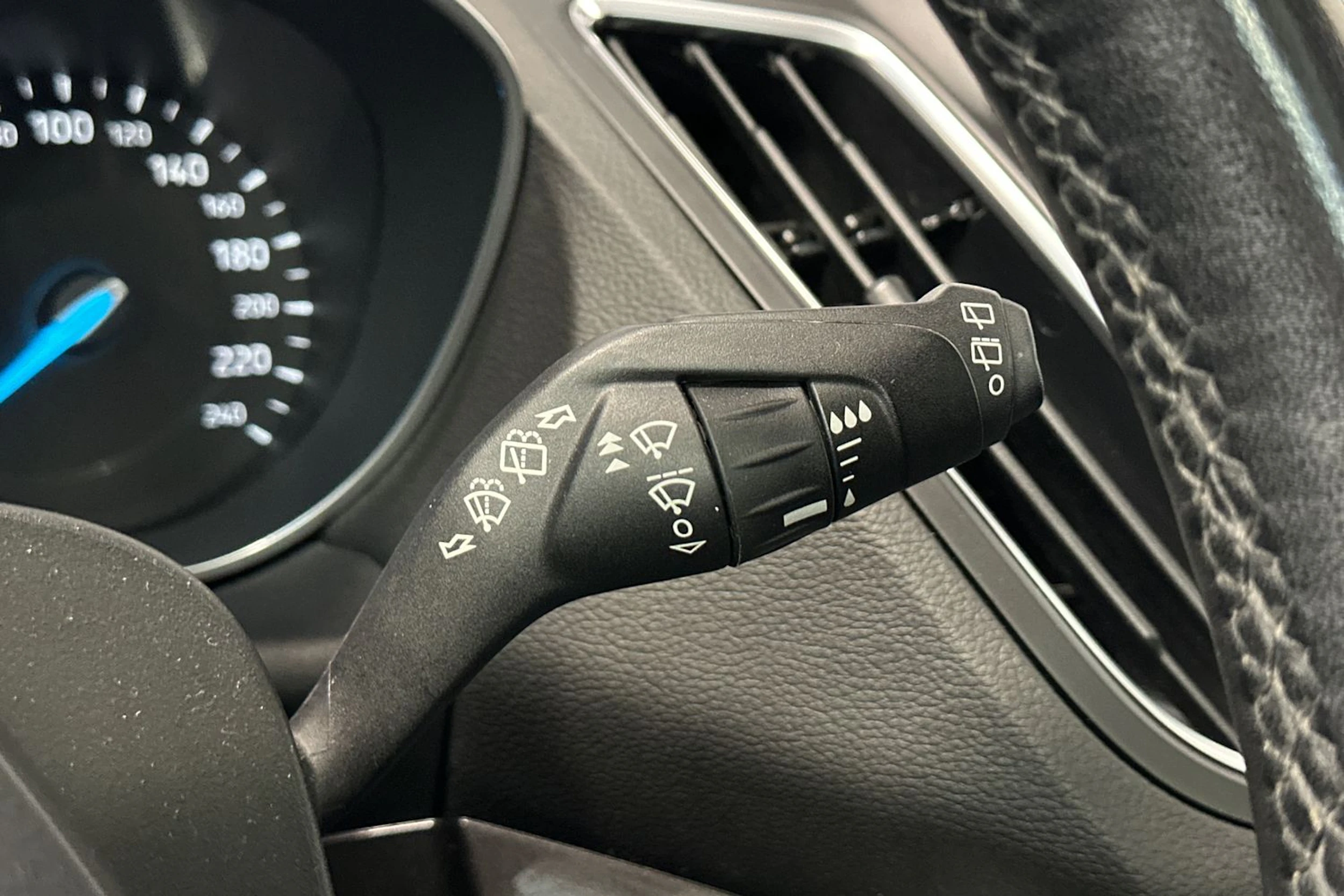 harmaa Ford Grand C-Max 2016 kuva 14.