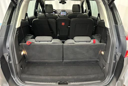 harmaa Ford Grand C-Max 2016 kuva 26.