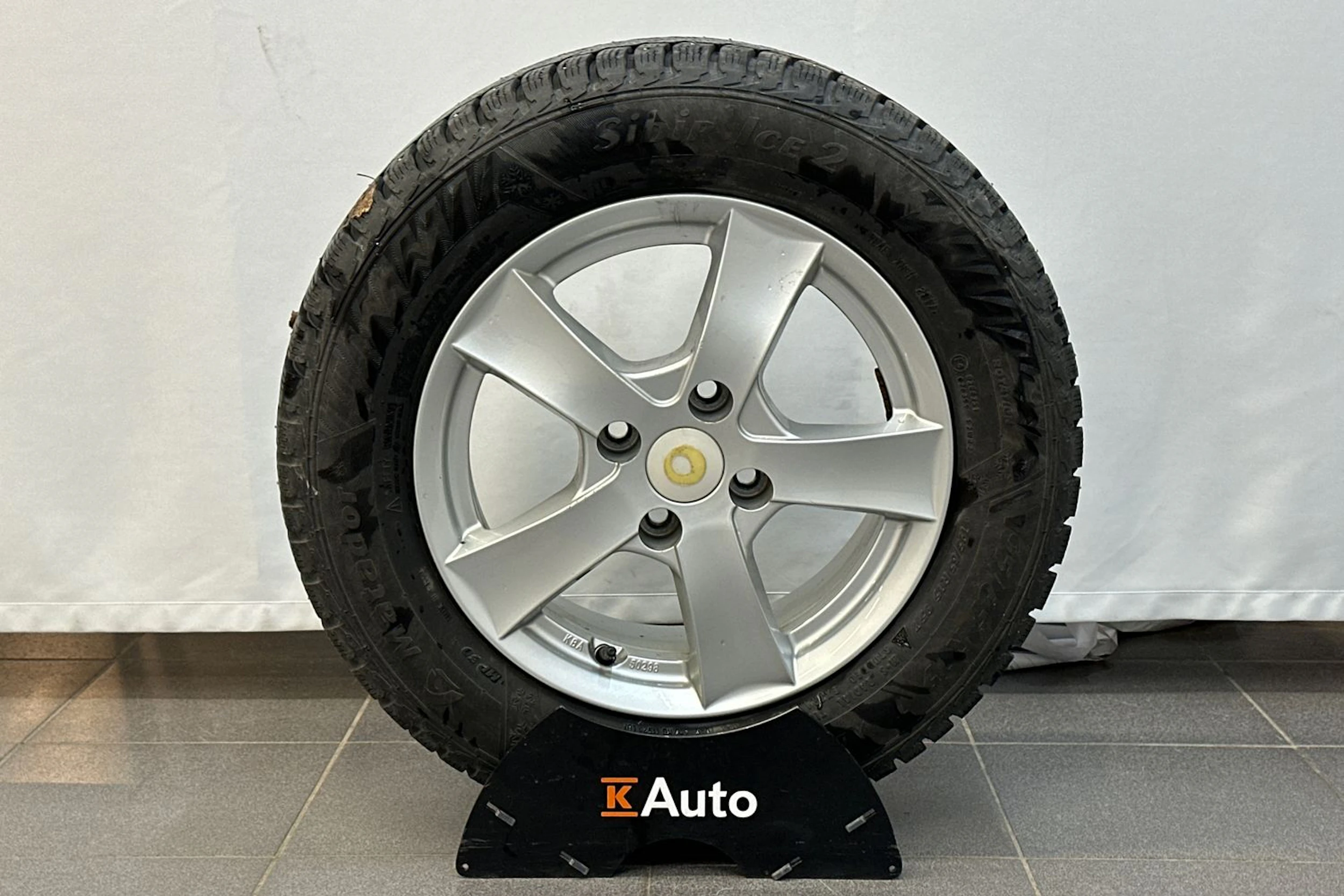 harmaa Ford Grand C-Max 2016 kuva 31.