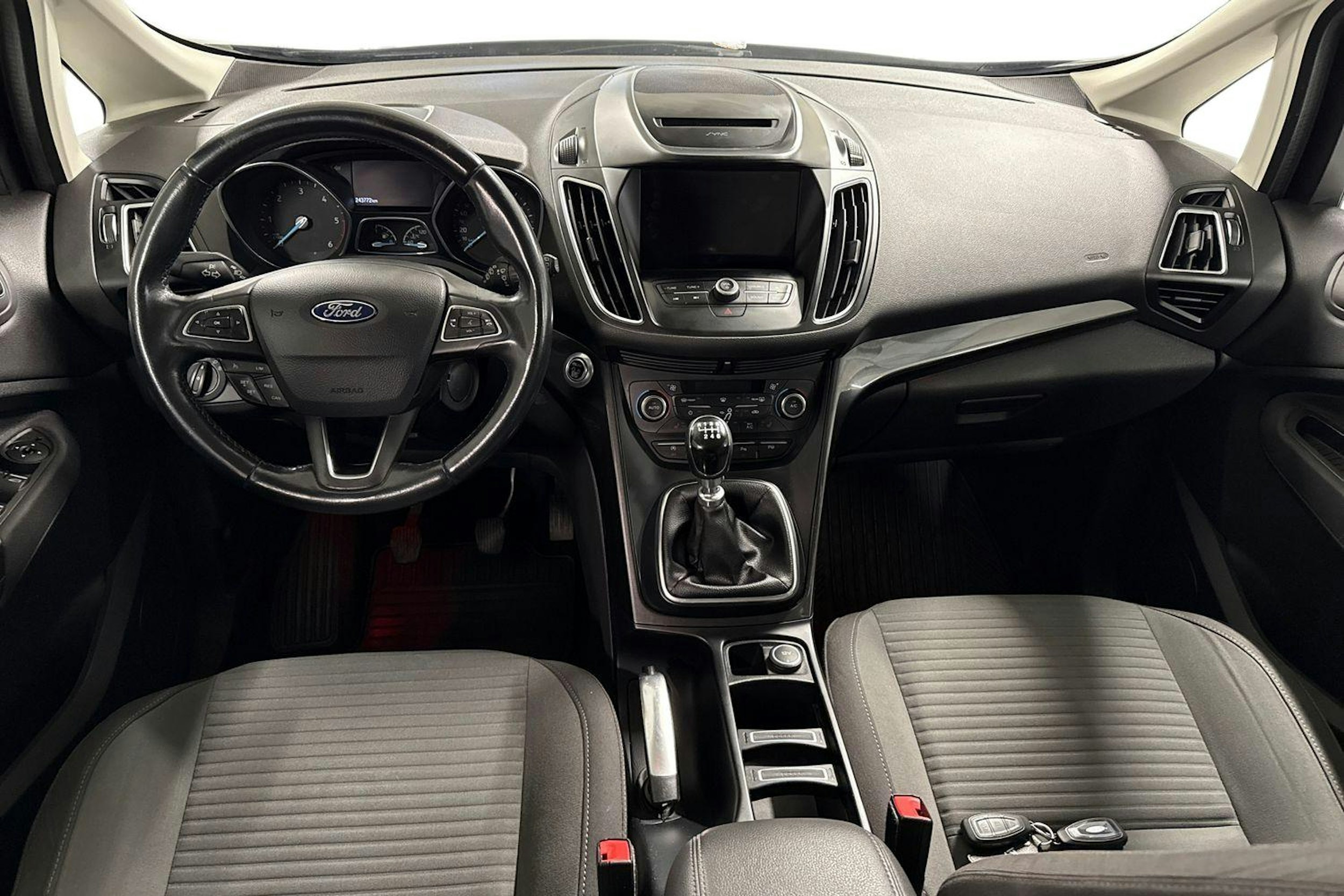 harmaa Ford Grand C-Max 2016 kuva 7.