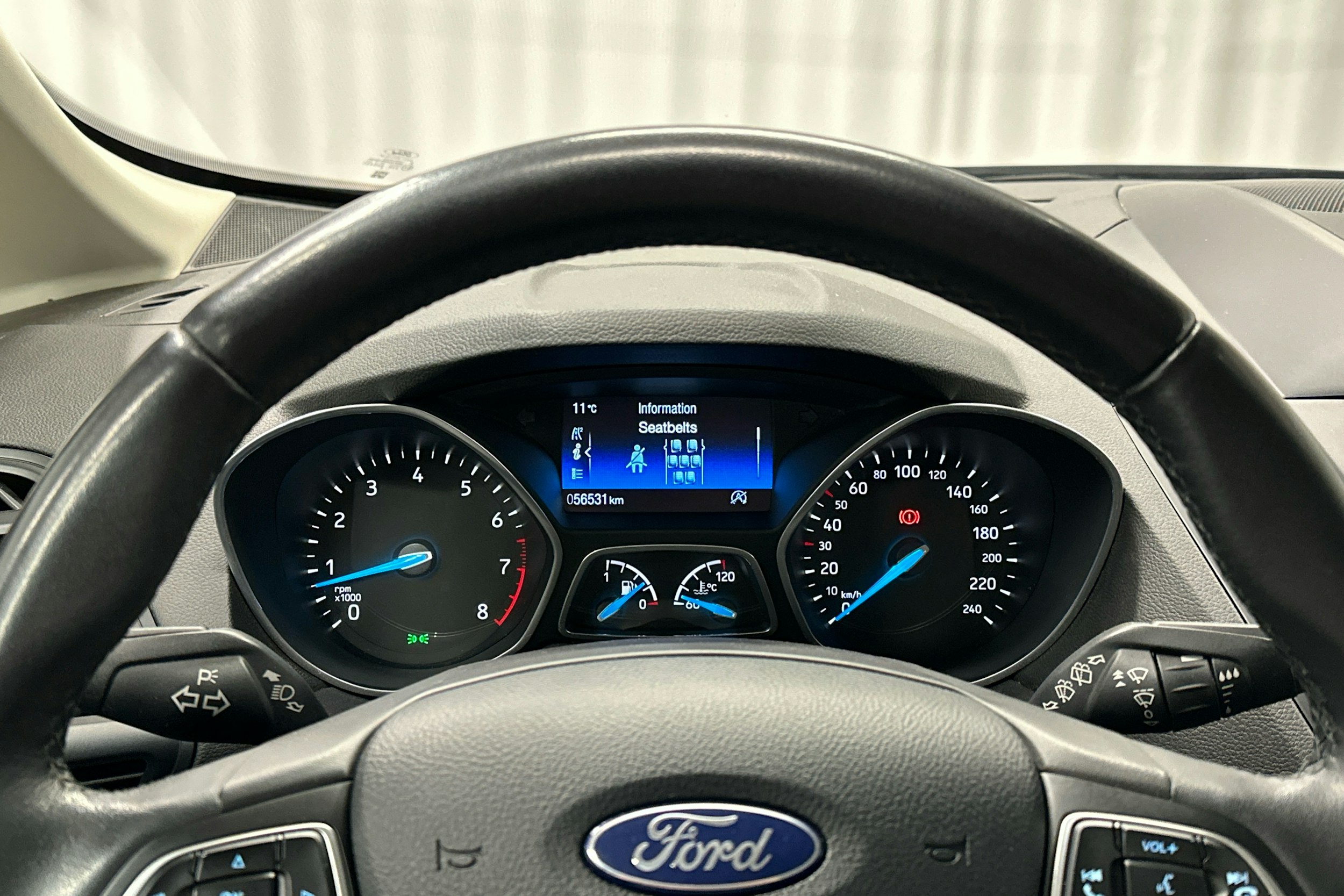 sininen Ford Grand C-Max 2018 kuva 11.