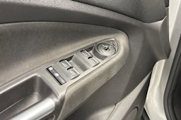 harmaa Ford Grand C-Max 2019 kuva 14.
