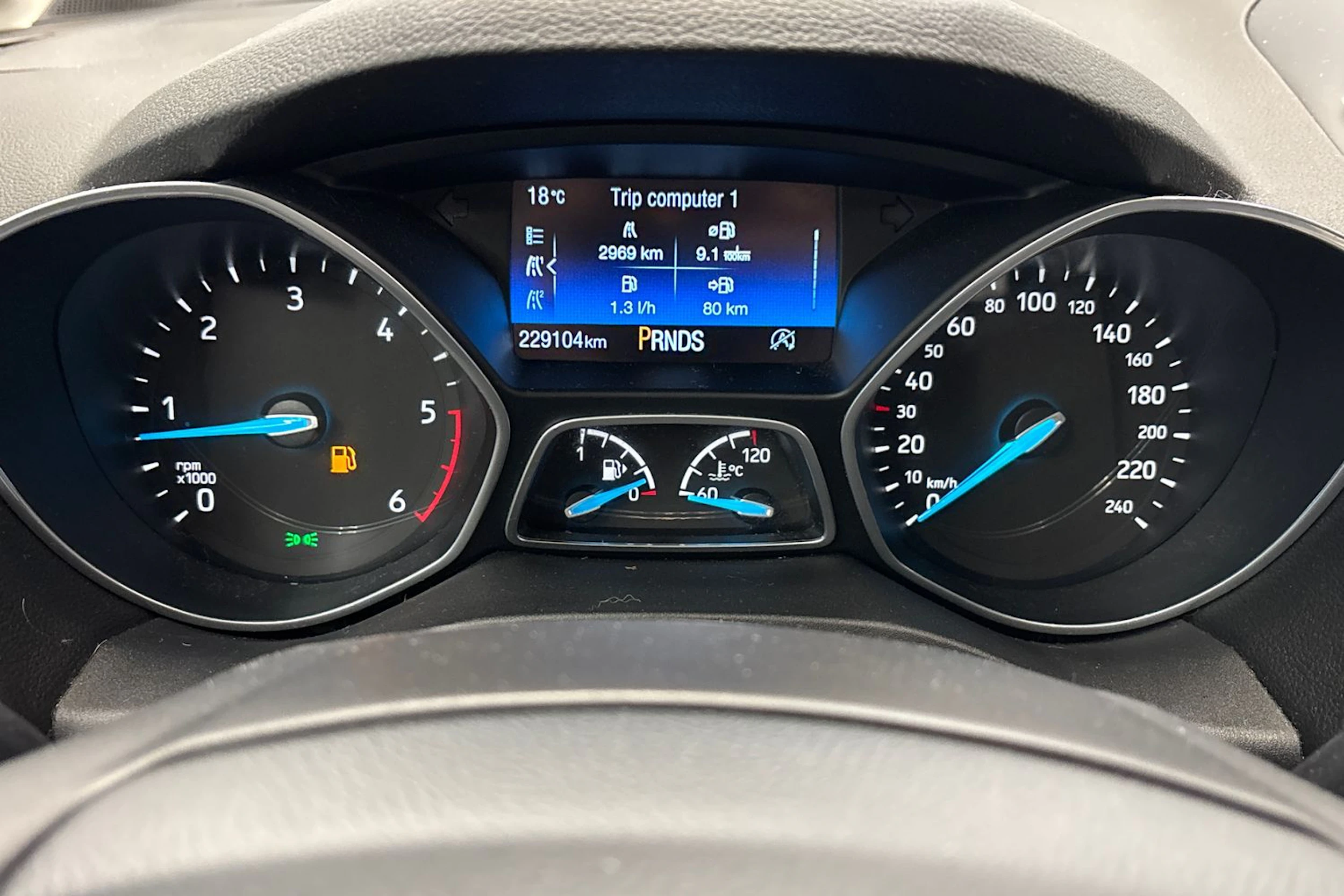 harmaa Ford Grand C-Max 2019 kuva 18.