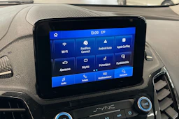 Musta Ford Grand Tourneo Connec 2021 kuva 22.