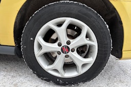 met. keltainen Ford Grand Tourneo Connect 2014 kuva 10.