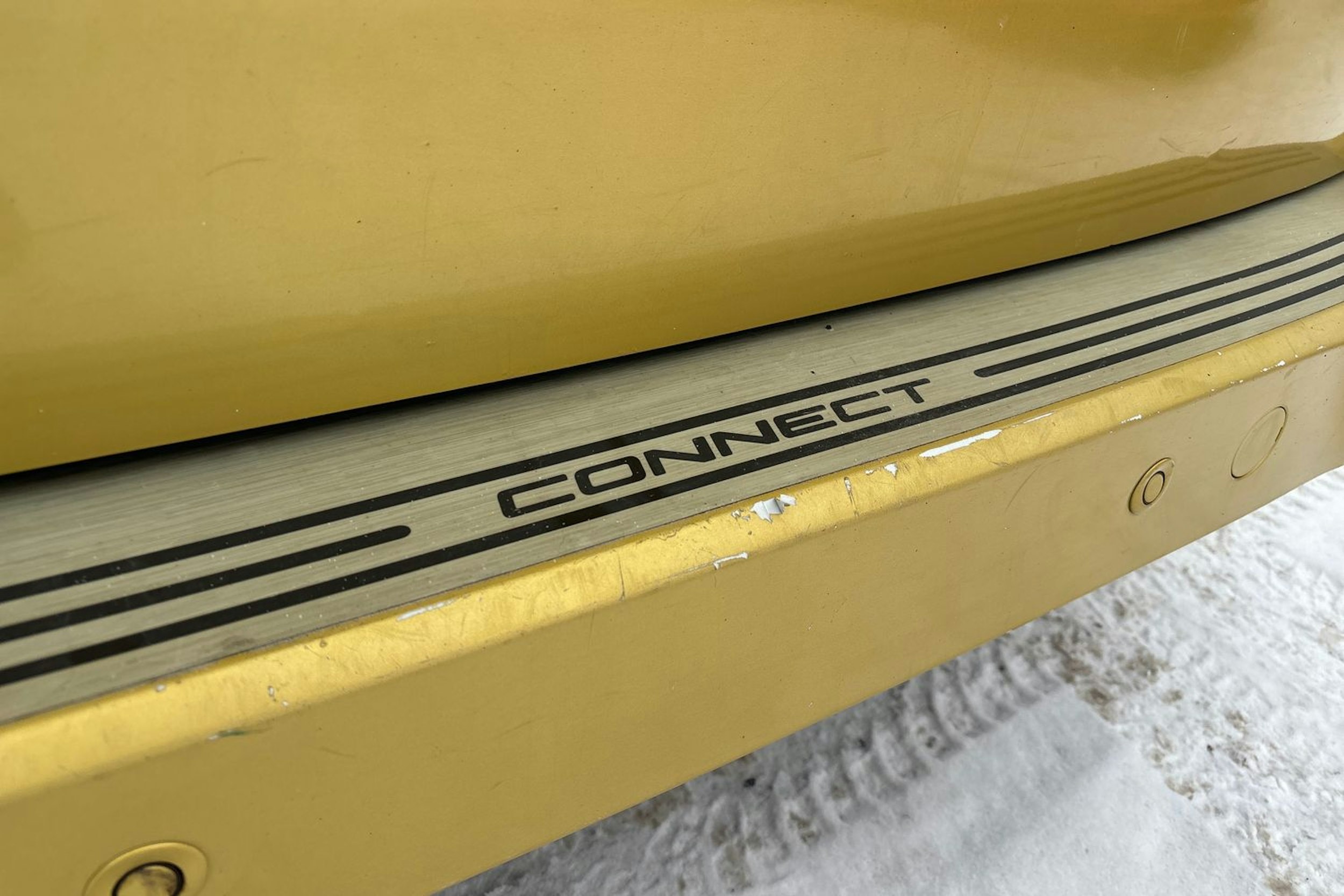 met. keltainen Ford Grand Tourneo Connect 2014 kuva 20.