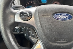 met. keltainen Ford Grand Tourneo Connect 2014 kuva 31.