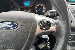 met. keltainen Ford Grand Tourneo Connect 2014 kuva 32.