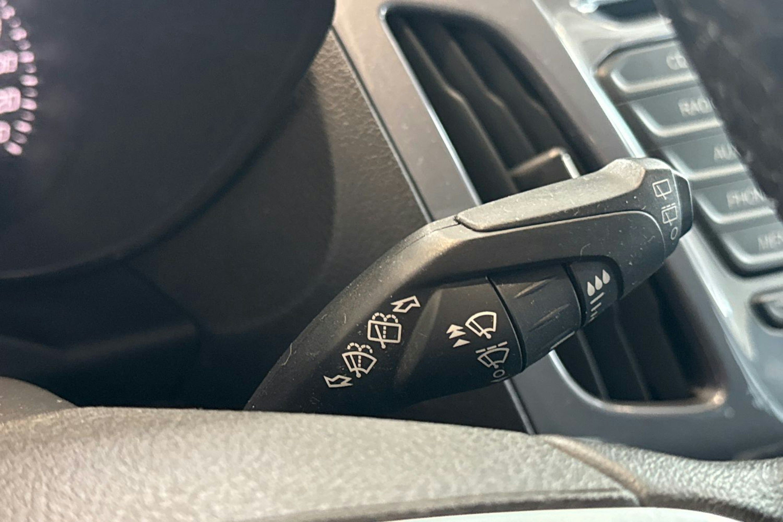 musta Ford Grand Tourneo Connect 2017 kuva 24.