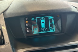 musta Ford Grand Tourneo Connect 2017 kuva 28.