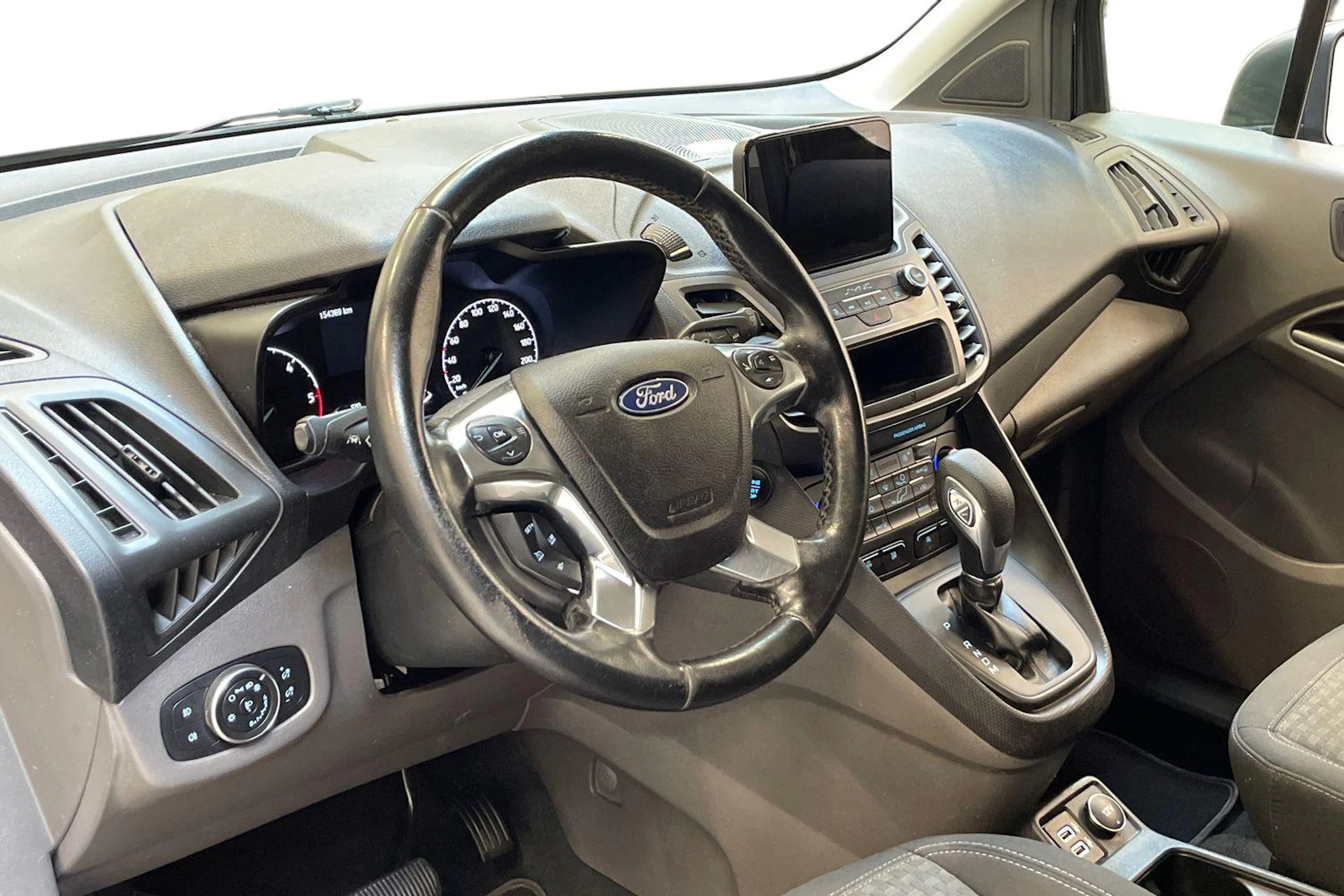 musta Ford Grand Tourneo Connect 2019 kuva 9.