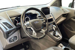musta Ford Grand Tourneo Connect 2019 kuva 9.
