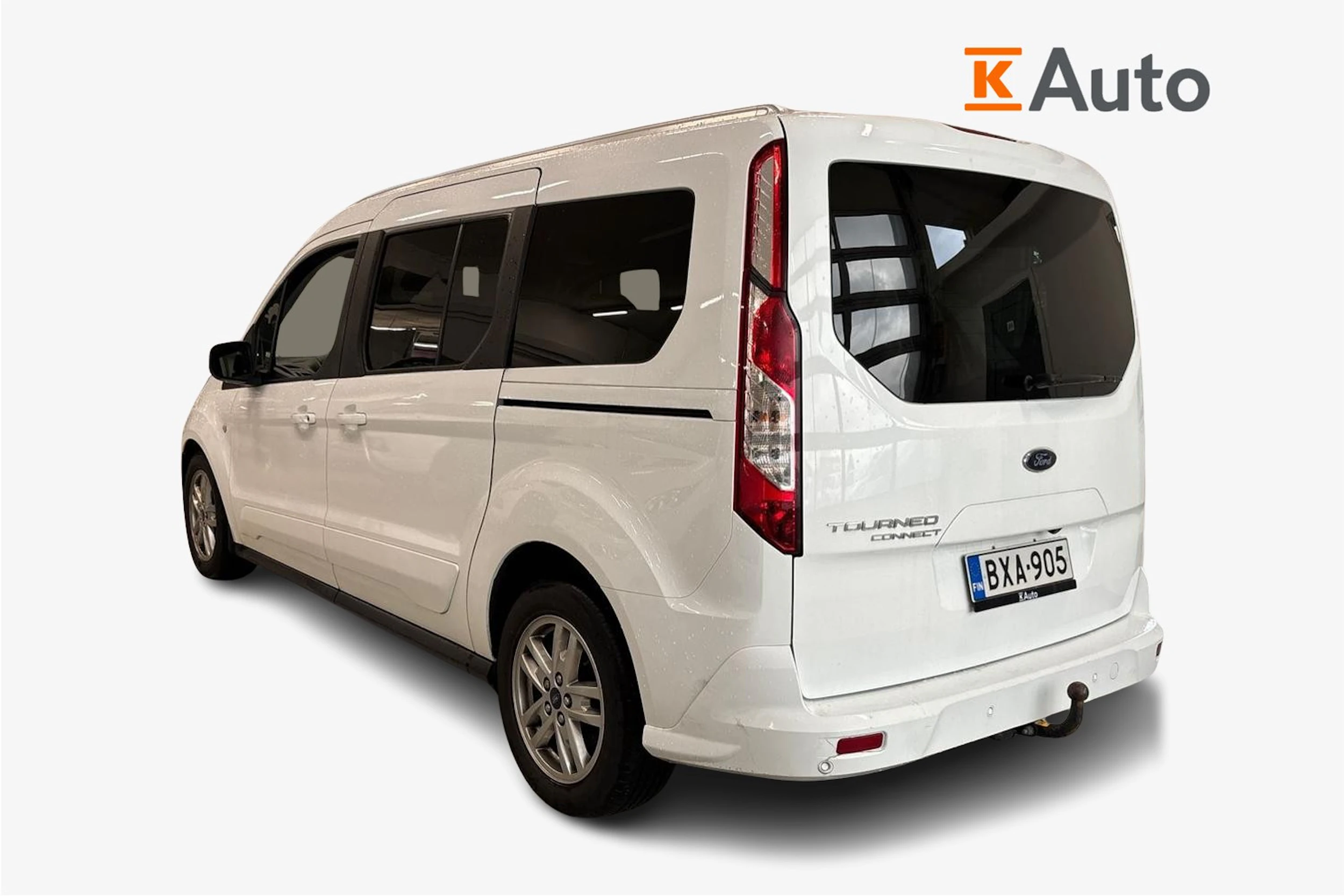 valkoinen Ford Grand Tourneo Connect 2020 kuva 2.