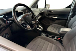 valkoinen Ford Grand Tourneo Connect 2020 kuva 8.