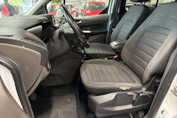valkoinen Ford Grand Tourneo Connect 2020 kuva 21.