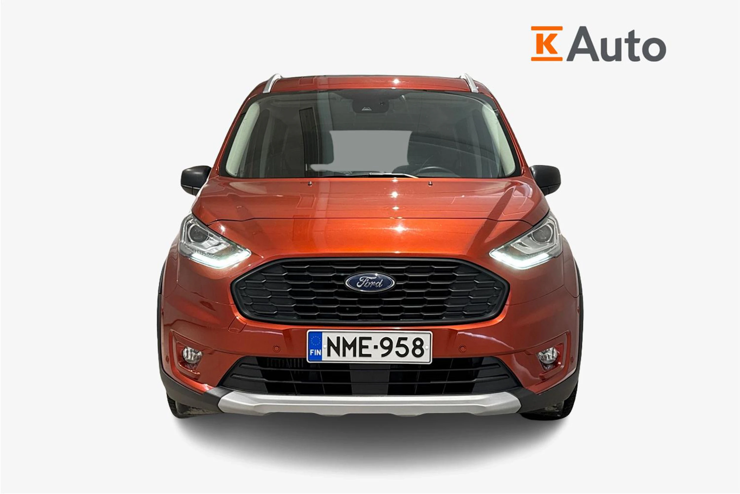 punainen Ford Grand Tourneo Connect 2021 kuva 4.