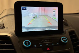 punainen Ford Grand Tourneo Connect 2021 kuva 23.