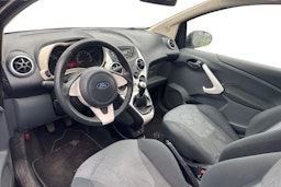 Musta Ford Ka 2009 kuva 3.