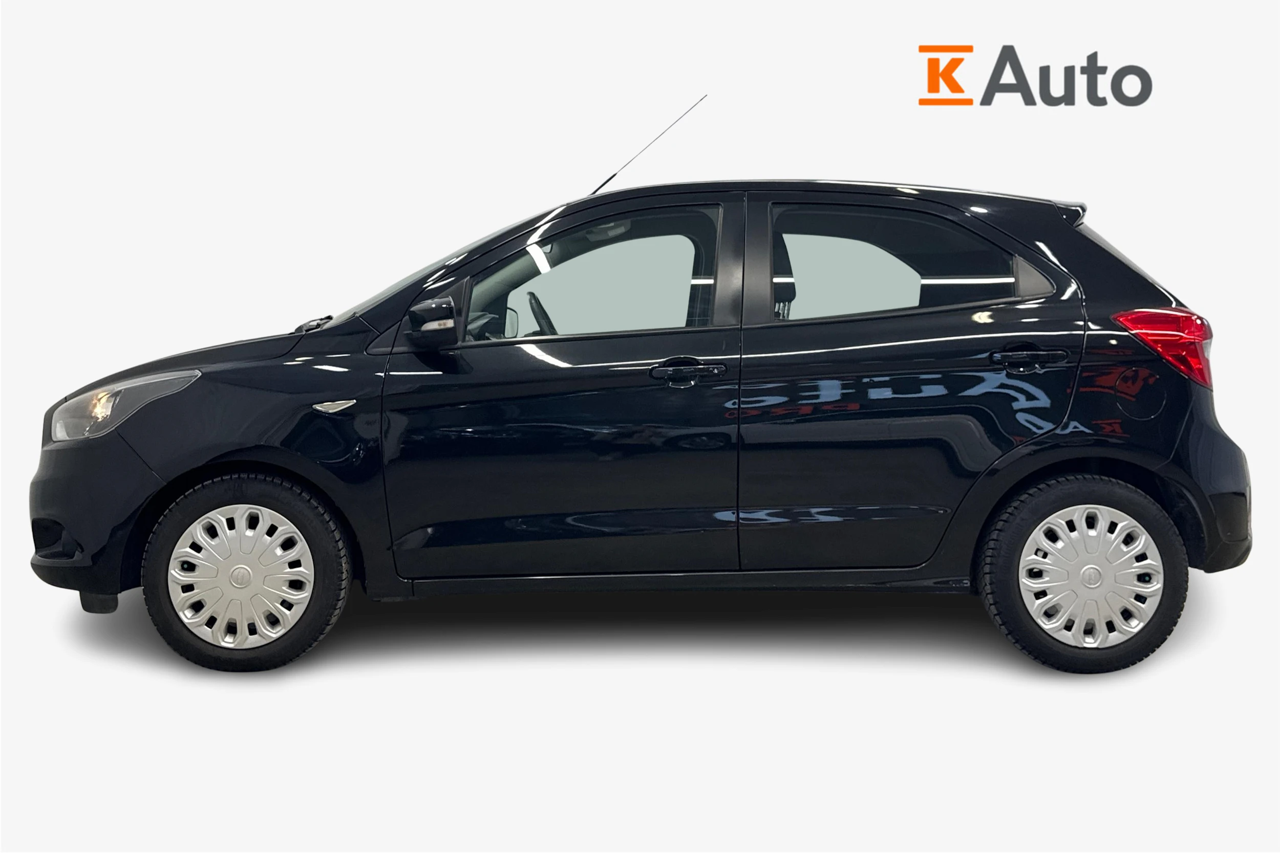 musta Ford KA+ 2017 kuva 5.