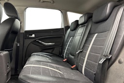 Valkoinen Ford Kuga 2010 kuva 8.
