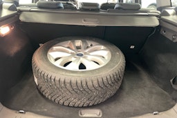 Sininen Ford Kuga 2011 kuva 18.