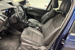 sininen Ford Kuga 2013 kuva 8.