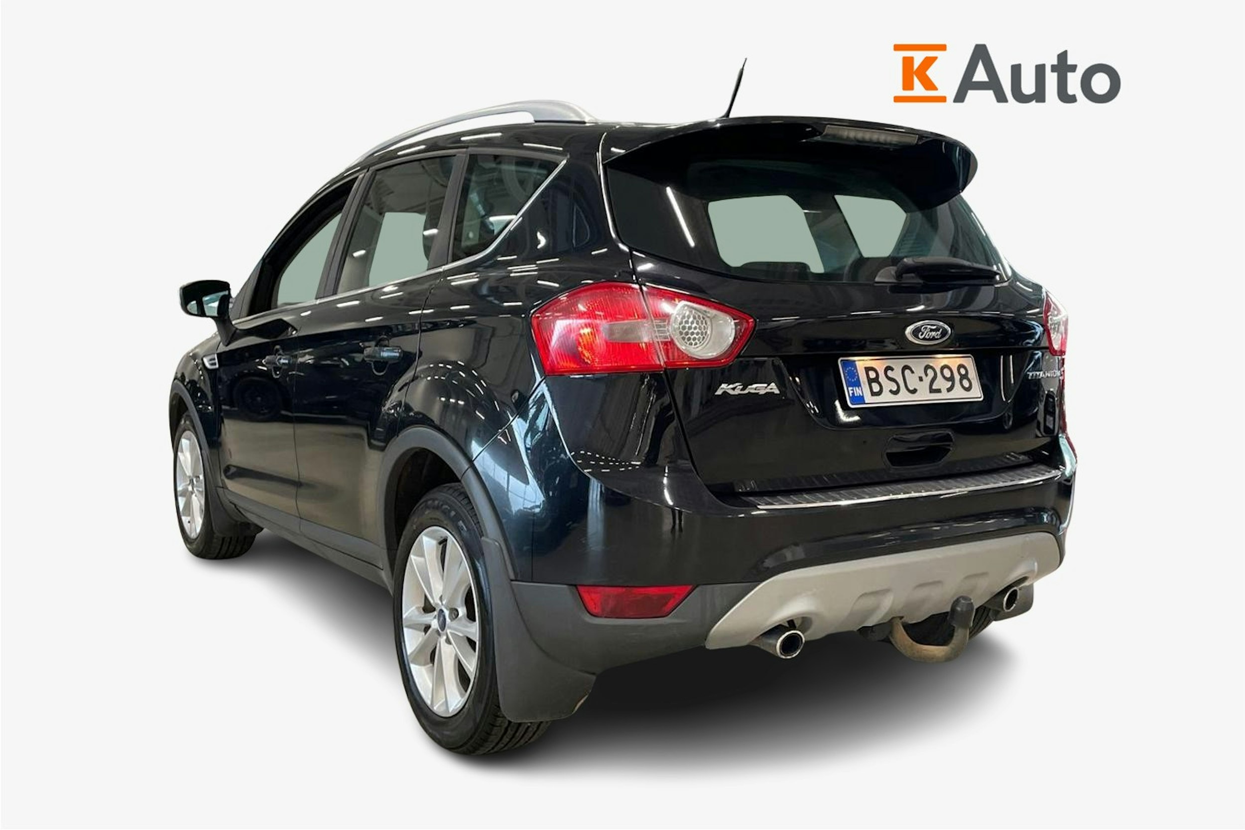 musta Ford Kuga 2013 kuva 2.
