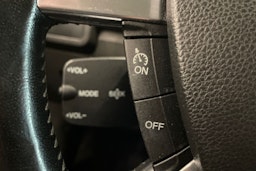 musta Ford Kuga 2013 kuva 17.