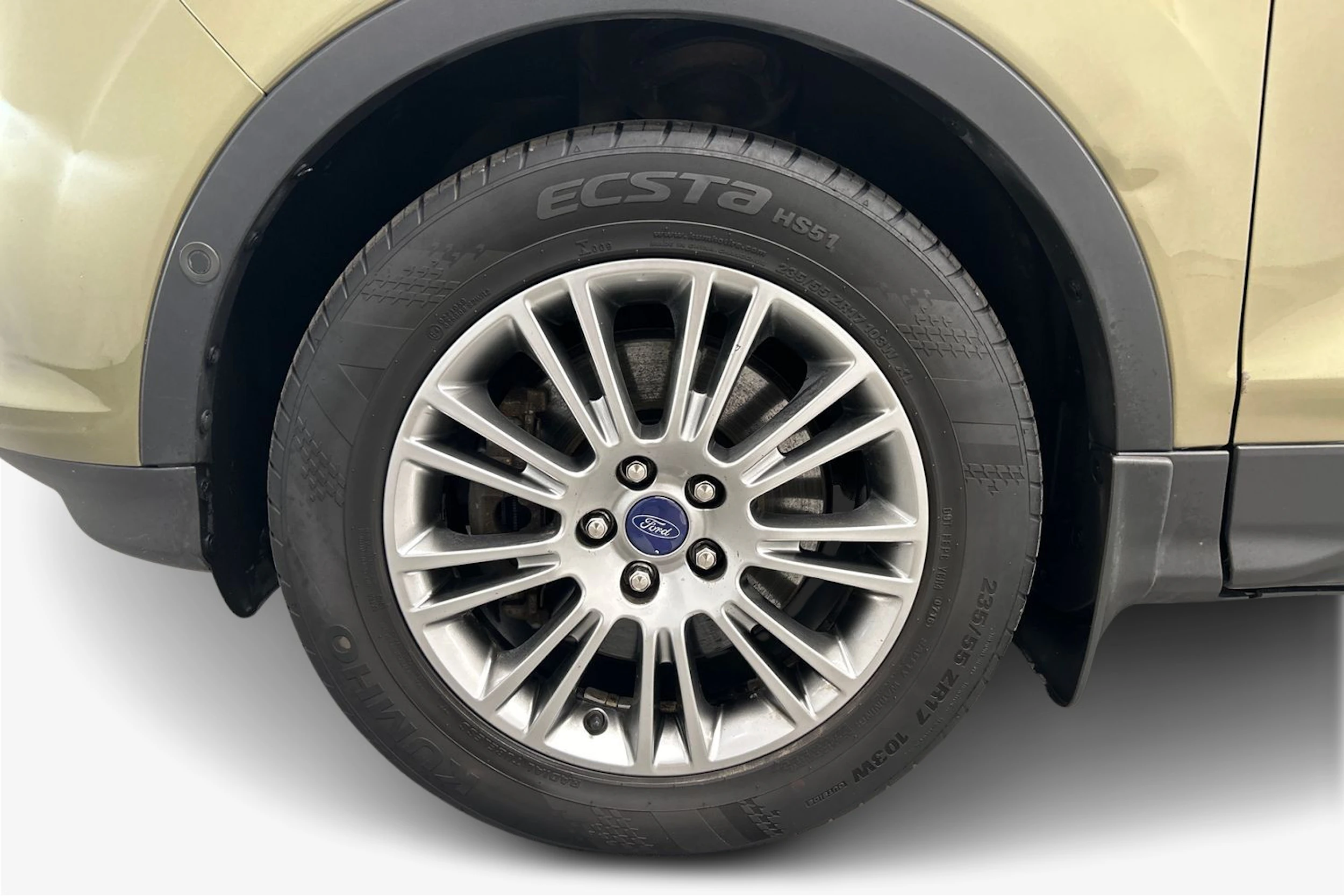 ruskea (beige) Ford Kuga 2013 kuva 9.