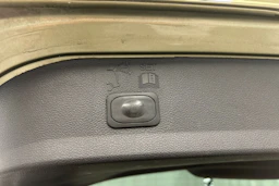 ruskea (beige) Ford Kuga 2013 kuva 14.