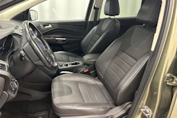 ruskea (beige) Ford Kuga 2013 kuva 15.