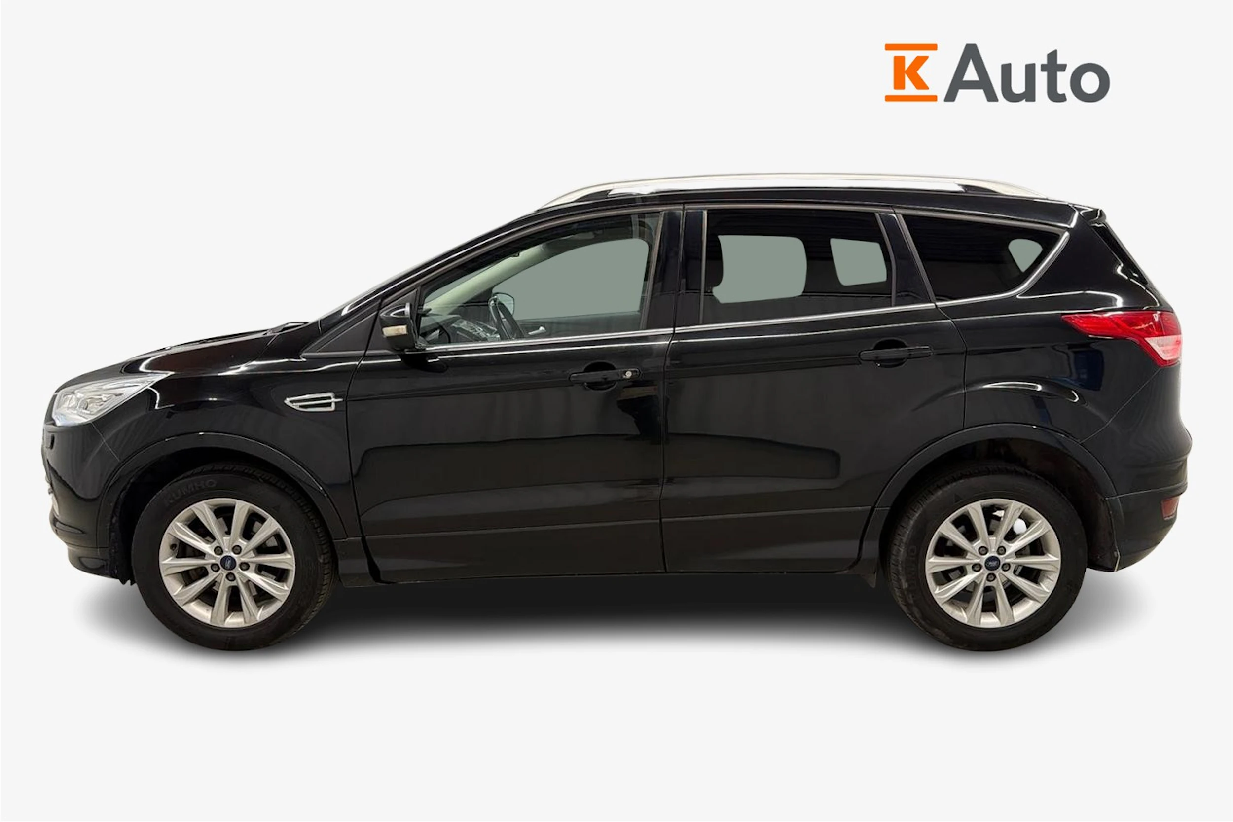 musta Ford Kuga 2014 kuva 5.