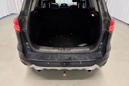 musta Ford Kuga 2014 kuva 18.