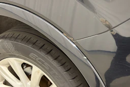 musta Ford Kuga 2014 kuva 23.