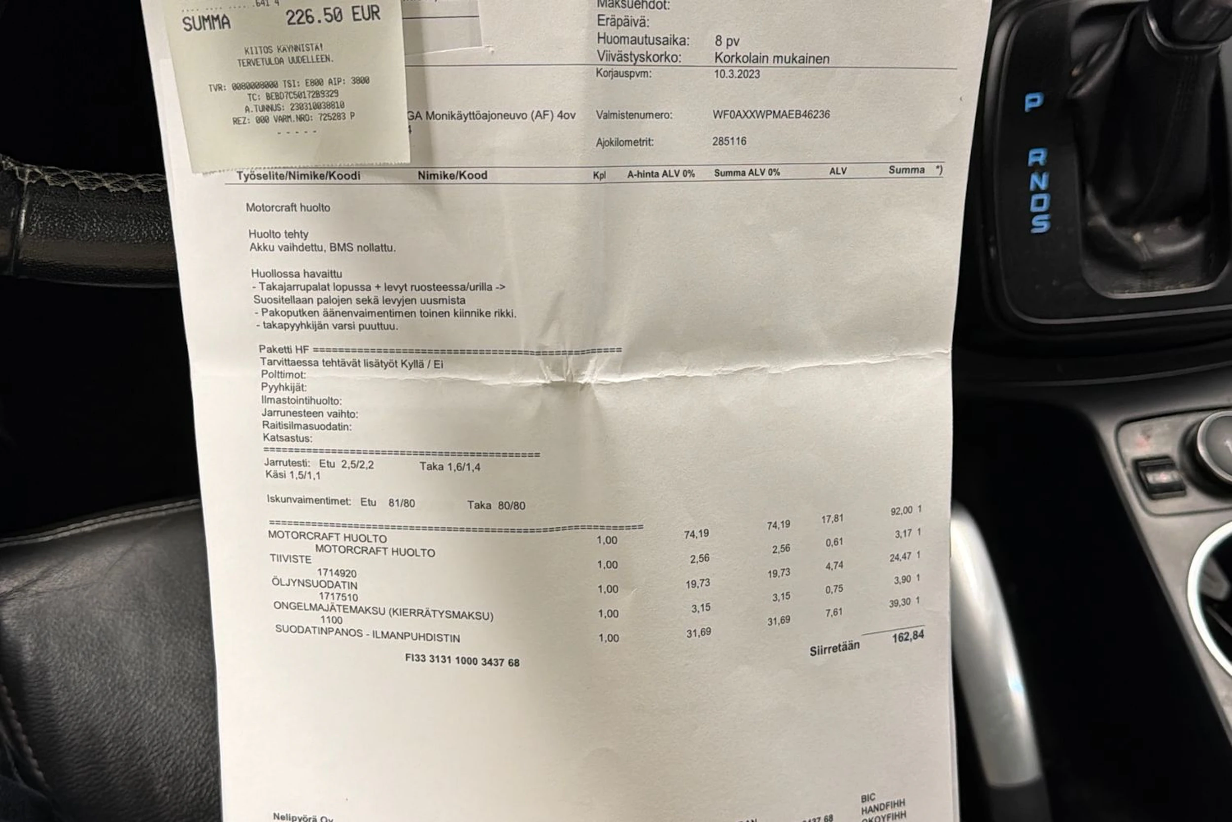 musta Ford Kuga 2014 kuva 29.