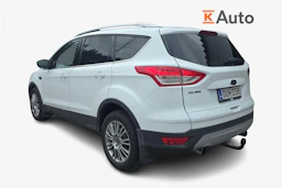 valkoinen Ford Kuga 2014 kuva 2.