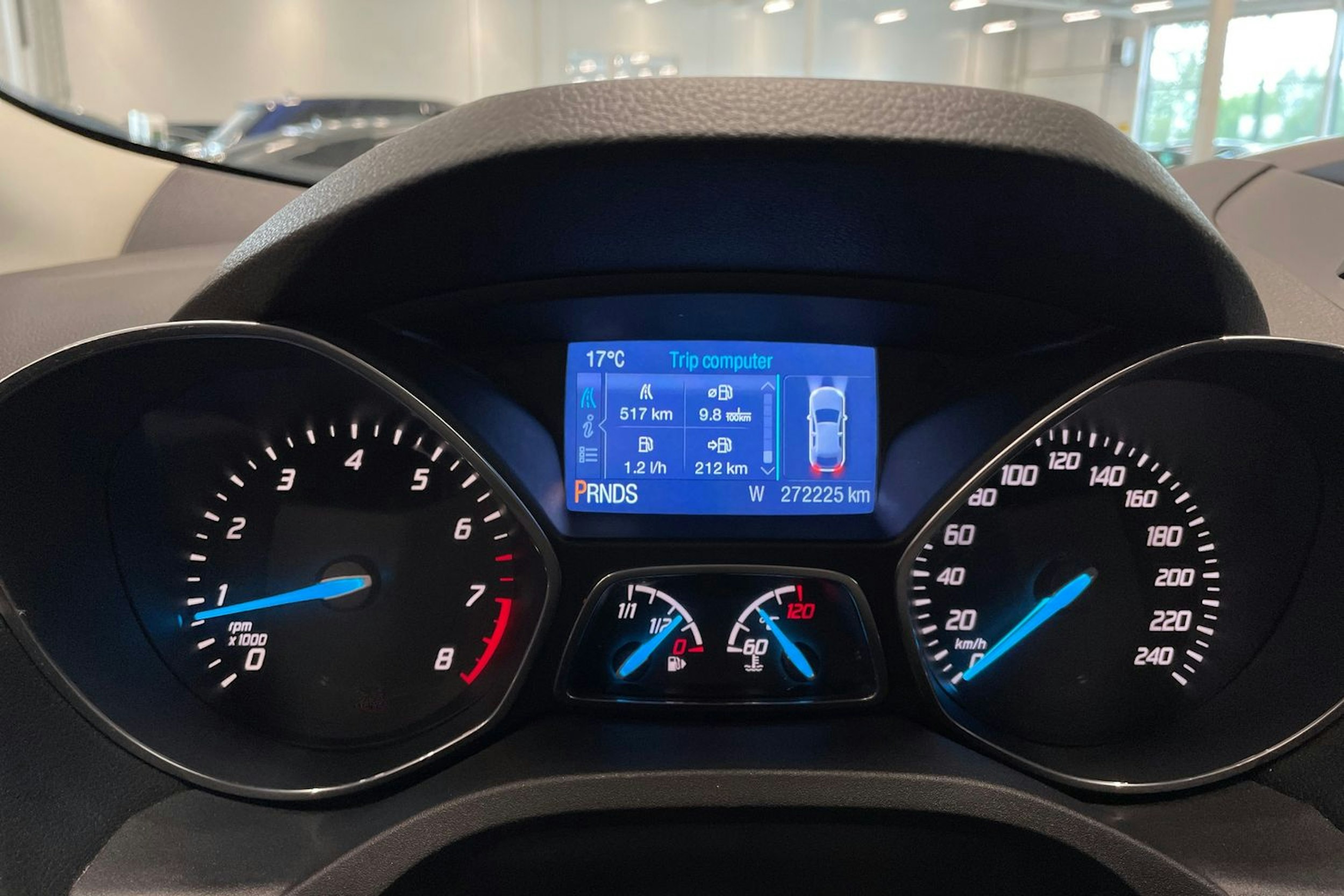 ruskea (beige) Ford Kuga 2014 kuva 19.