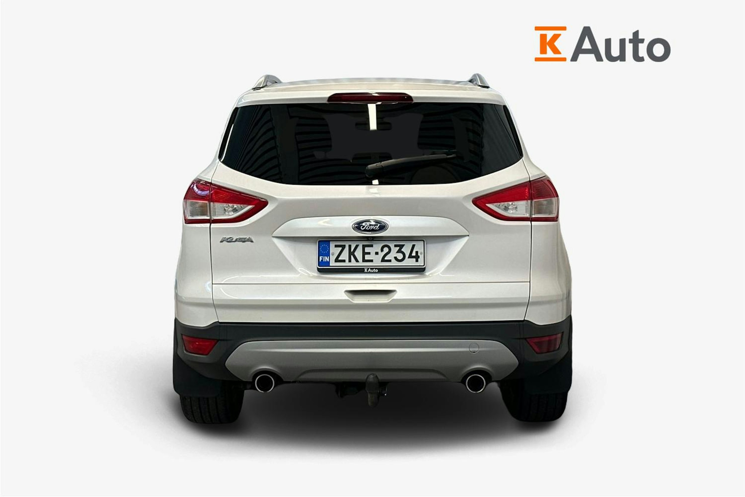 Valkoinen Ford Kuga 2014 kuva 3.