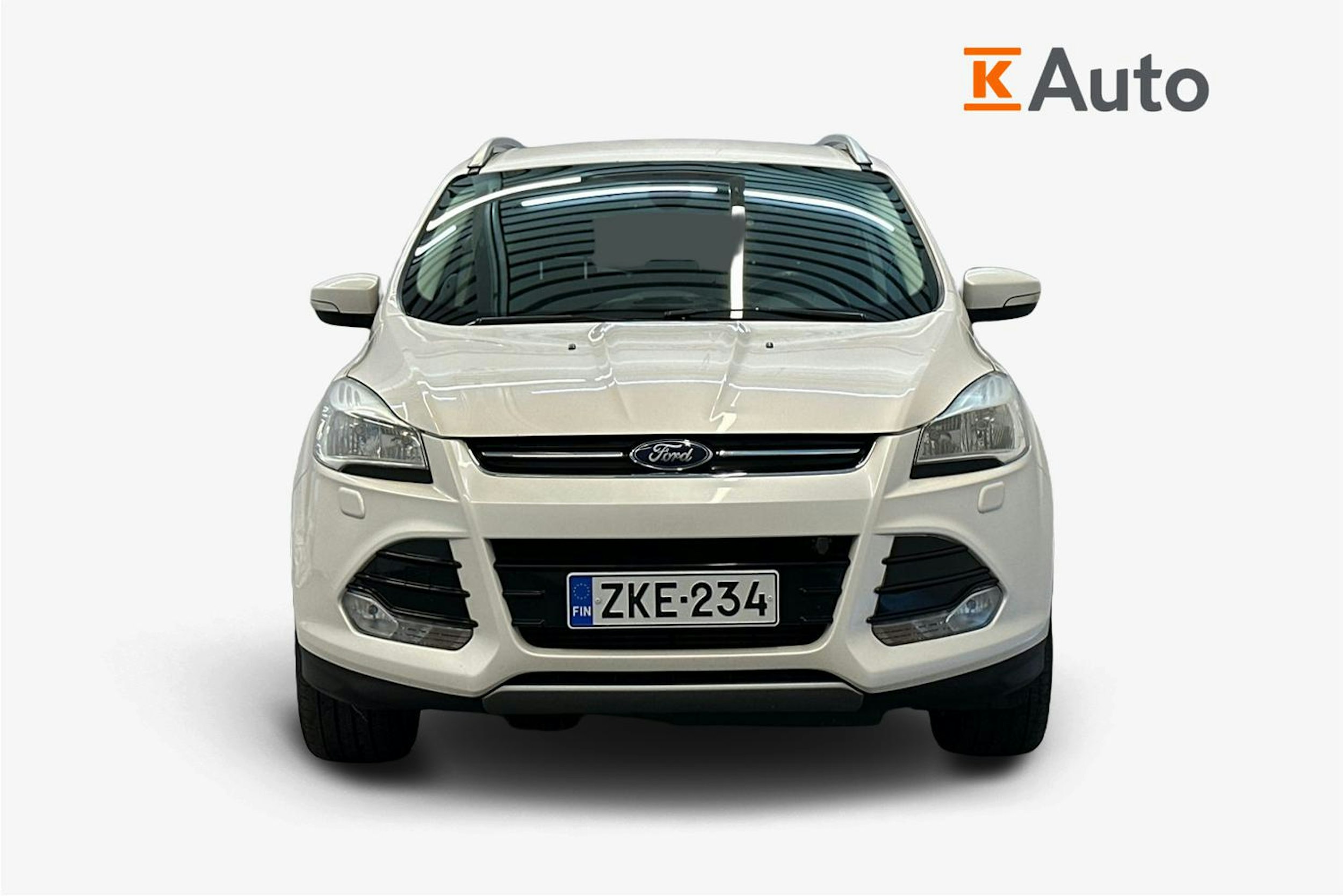 Valkoinen Ford Kuga 2014 kuva 5.