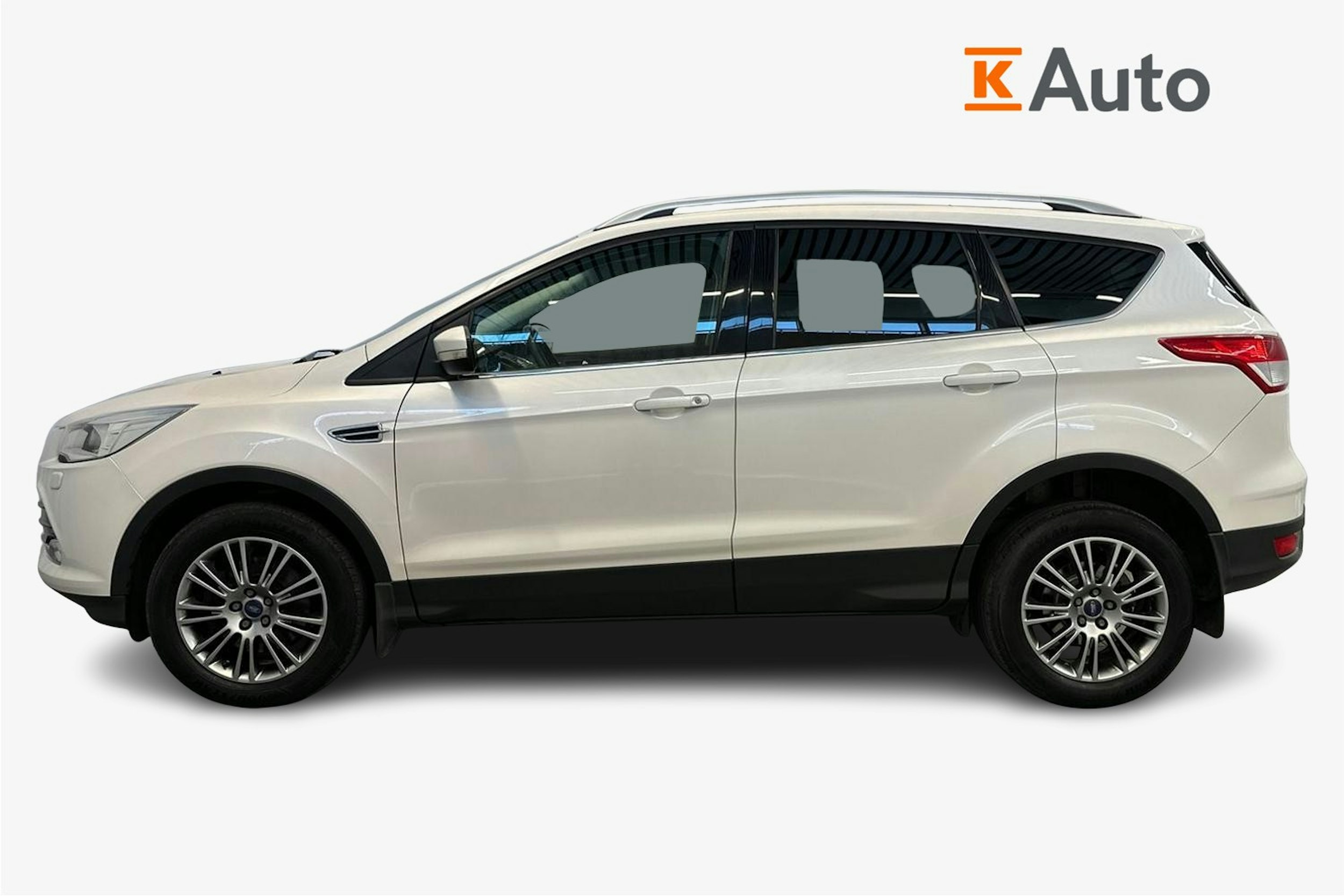 Valkoinen Ford Kuga 2014 kuva 6.