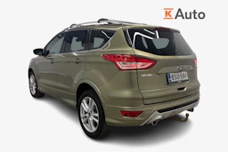 vihreä Ford Kuga 2015 kuva 3.