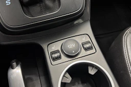 vihreä Ford Kuga 2015 kuva 22.