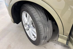 vihreä Ford Kuga 2015 kuva 23.