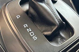 Harmaa Ford Kuga 2015 kuva 30.