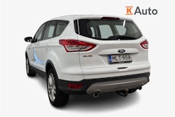 valkoinen Ford Kuga 2015 kuva 2.
